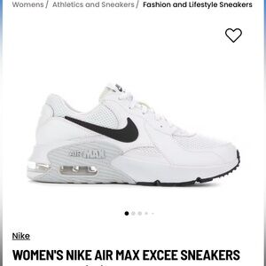 Nike Air Max Excee Womens size 11 (Men’s size 9.5) in black, white, and gray